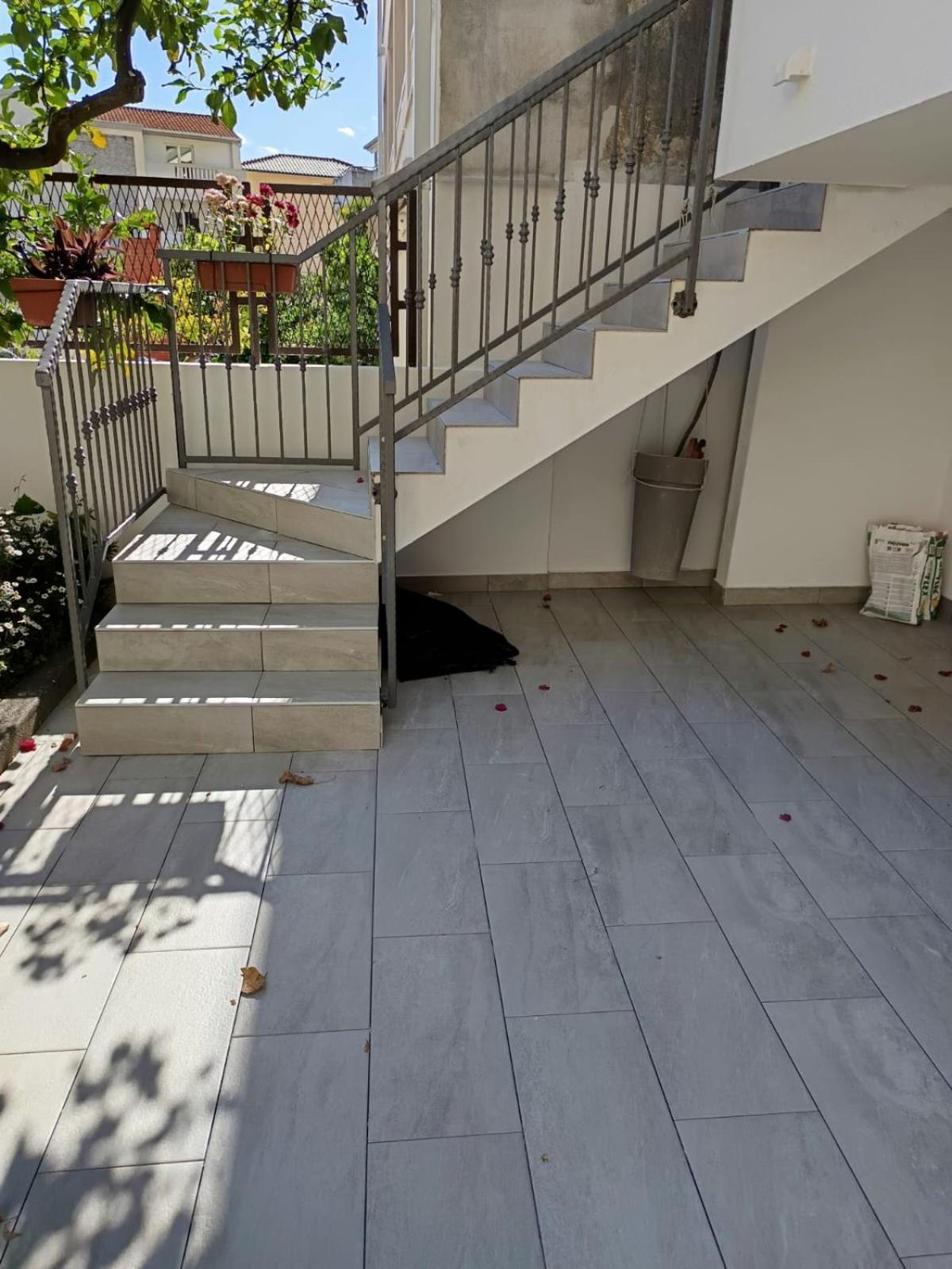 Apartment 70 M From The Beach Подгора Екстериор снимка